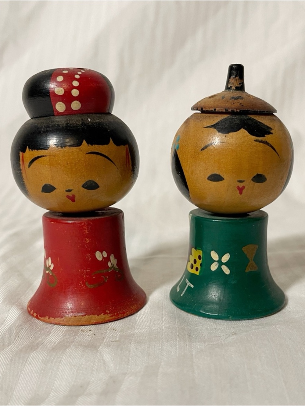 Vintage Hand-Painted Wooden Kokeshi Dolls - Red & Green
